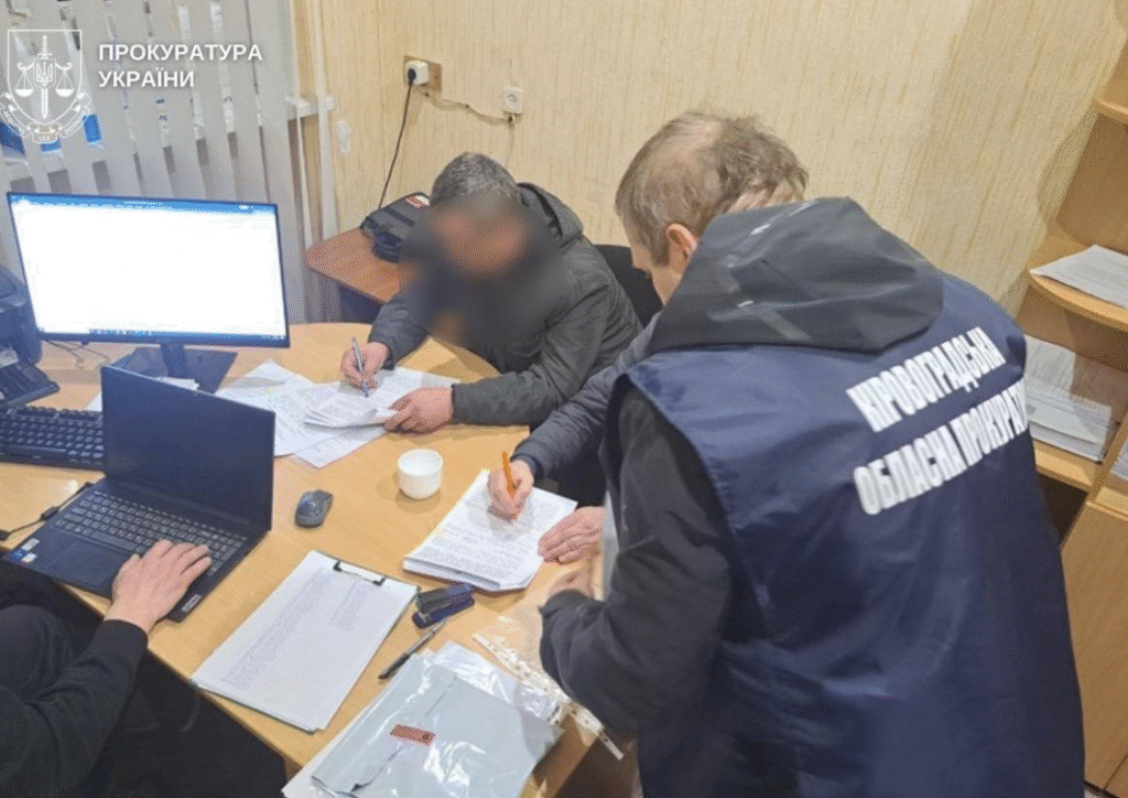 підозрюють Світловодської міськради