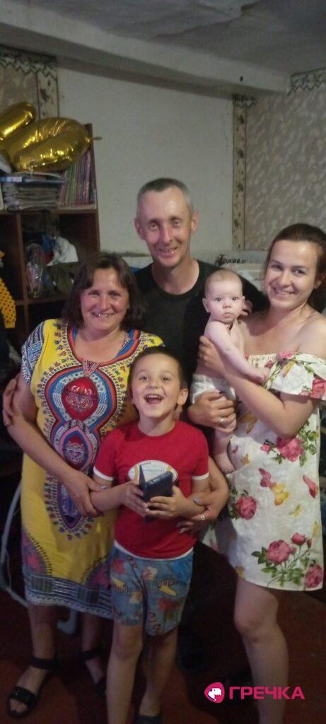 Роман Шокаров з сім`єю
