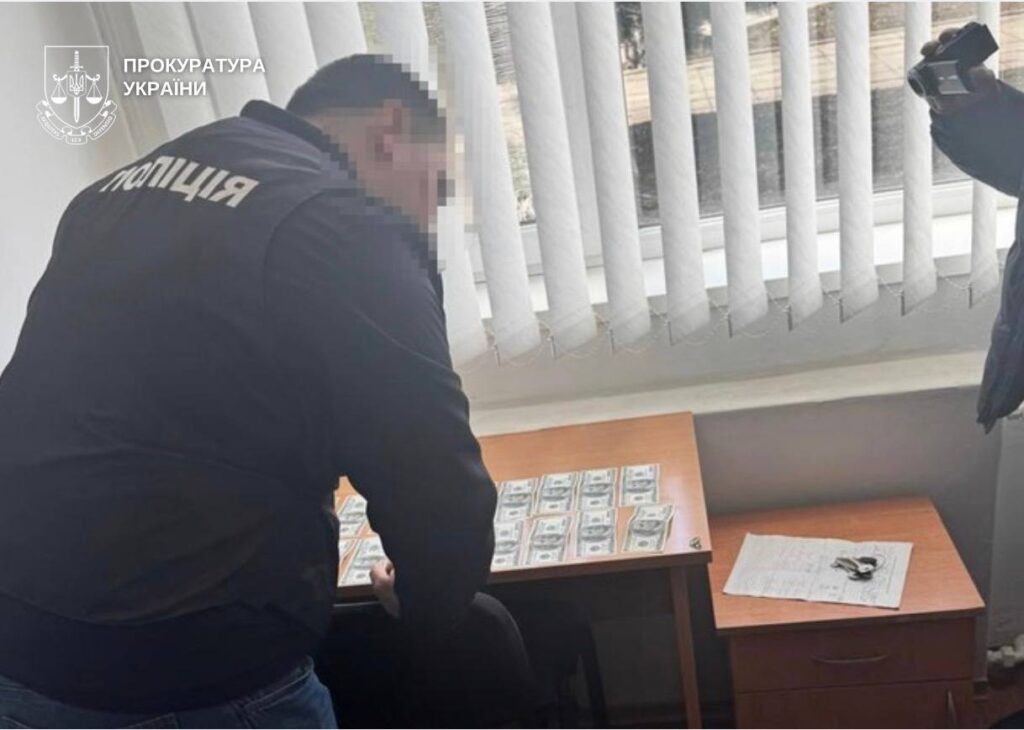 ВЛК у хабарі підозрюють