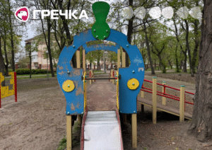 Інклюзивний дитячий майданчик у Ковалівському парку