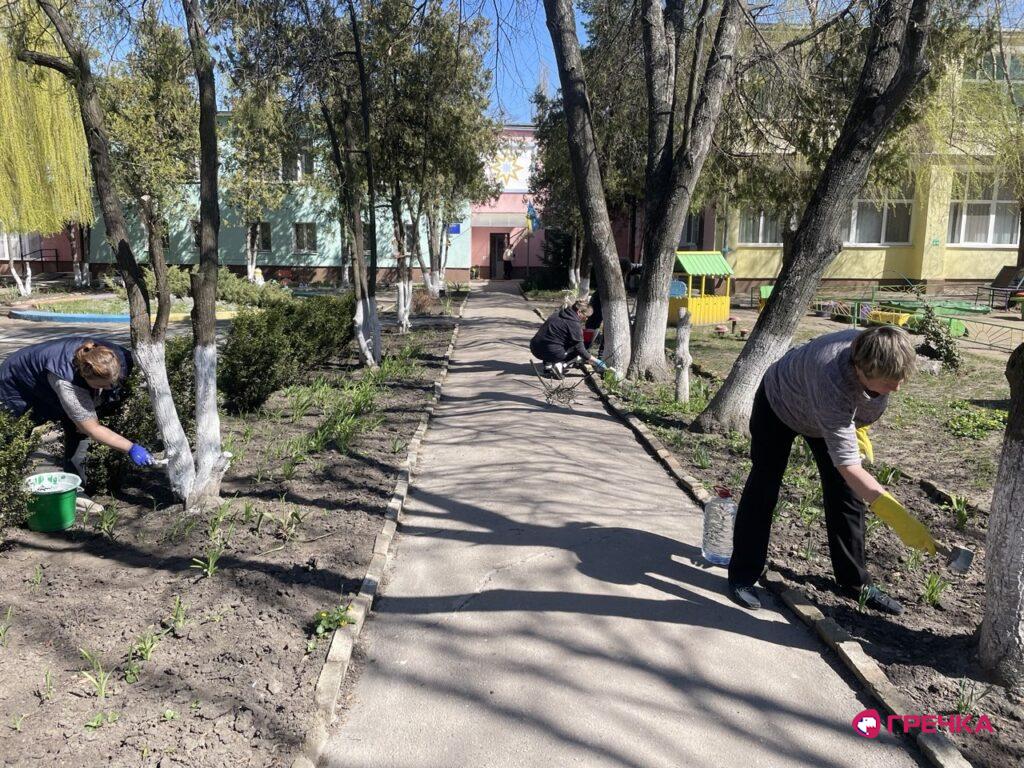 прибирання вулиць еко варта дитсадок космея