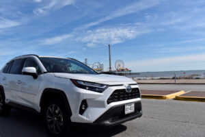 Тойота RAV4 2026 в Україні кросовер