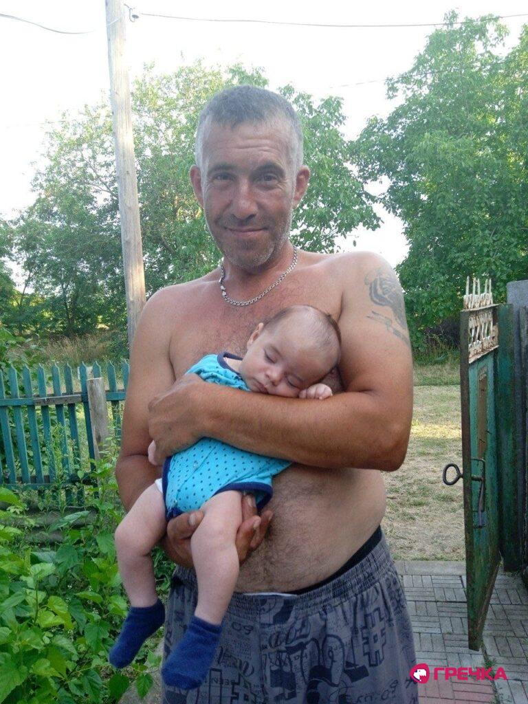 Лукачов з немовлям зниклий безвісти