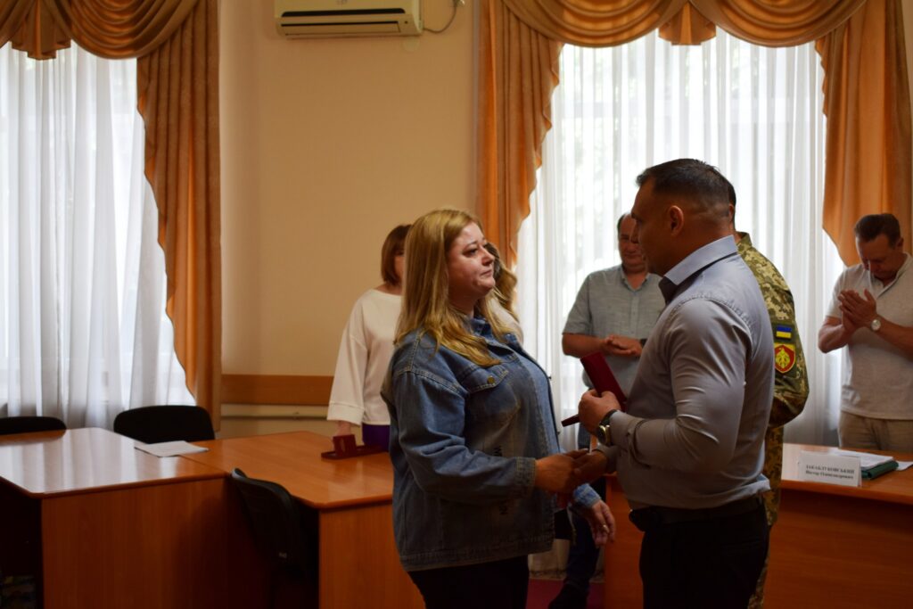 Вручили держнагороди воїнам та рідним полеглих бійців у Кропивницьку 3