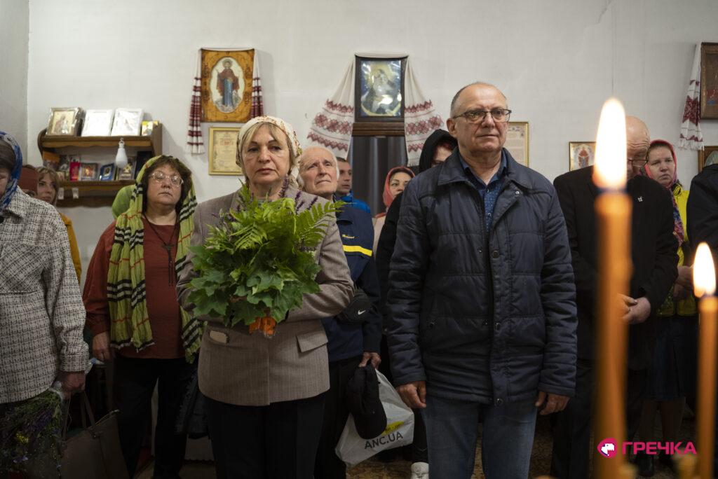 храм Петра і Павла у Кропинвицькому на Трійцю