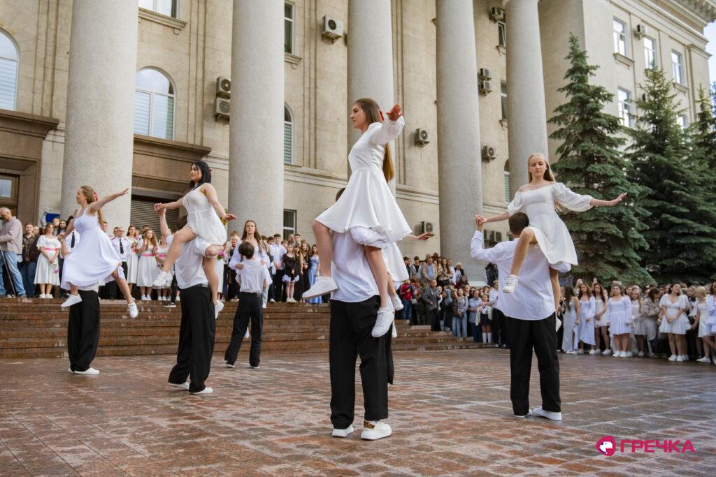 вальс школярі фото у Кропинвицькому 2026