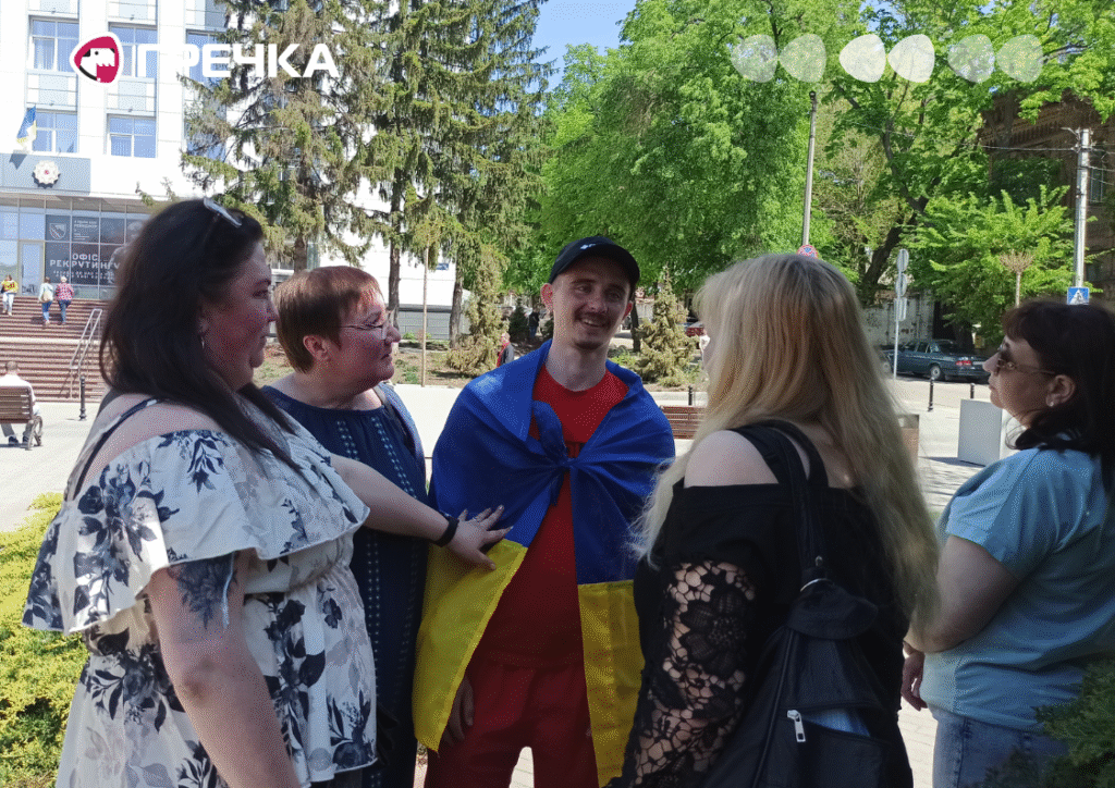 Артем Владіміров зустріч вдома повернувся з полону