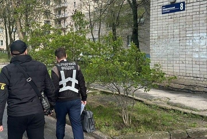 Представники вишу у центрі України фігурують у злочинній схемі легалізації іноземців