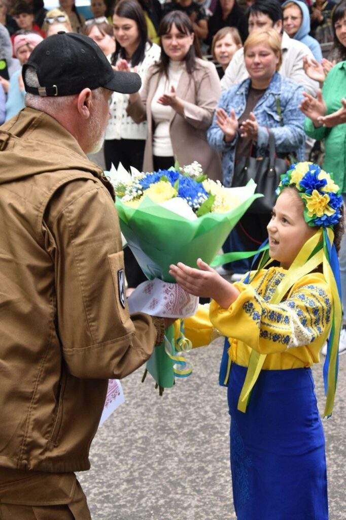 Володимир Резніченко дитина привітала