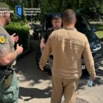НАБУ підозри прокурорам з Кіровоградщини хабар тесла