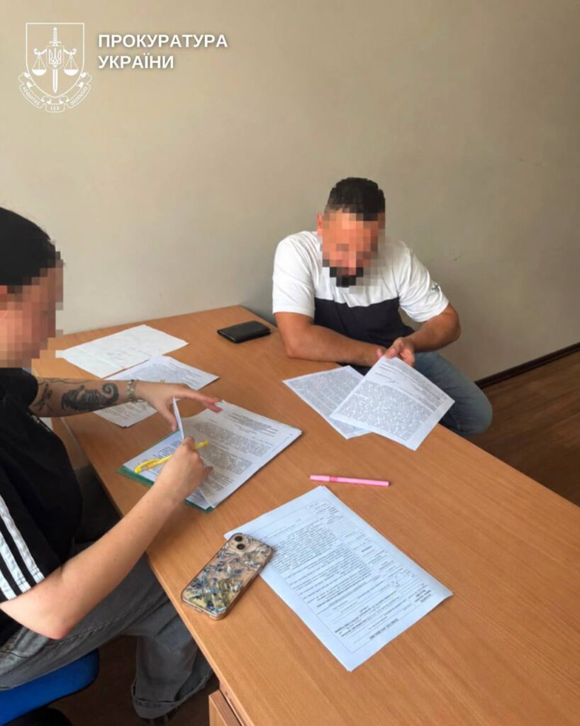 На Кіровоградщині та Одещині викрили групу кібершахраїв