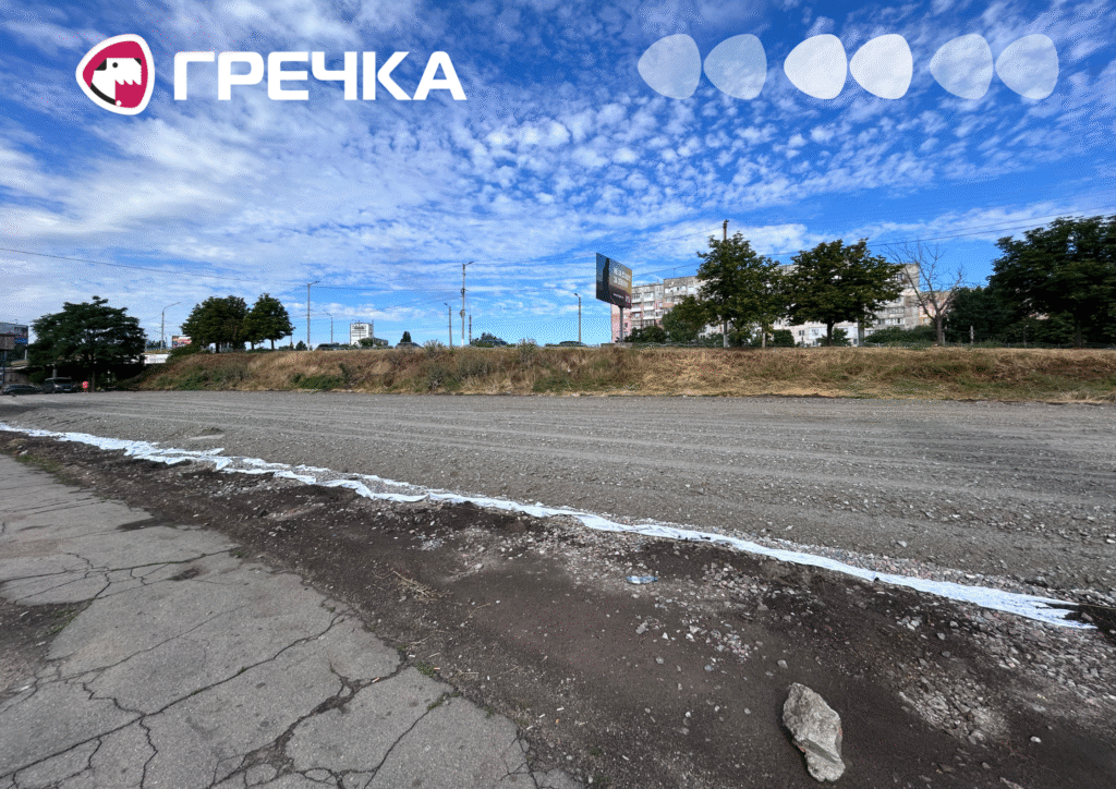 Будівництво біля Ковалівського мосту у Кропивницькому
