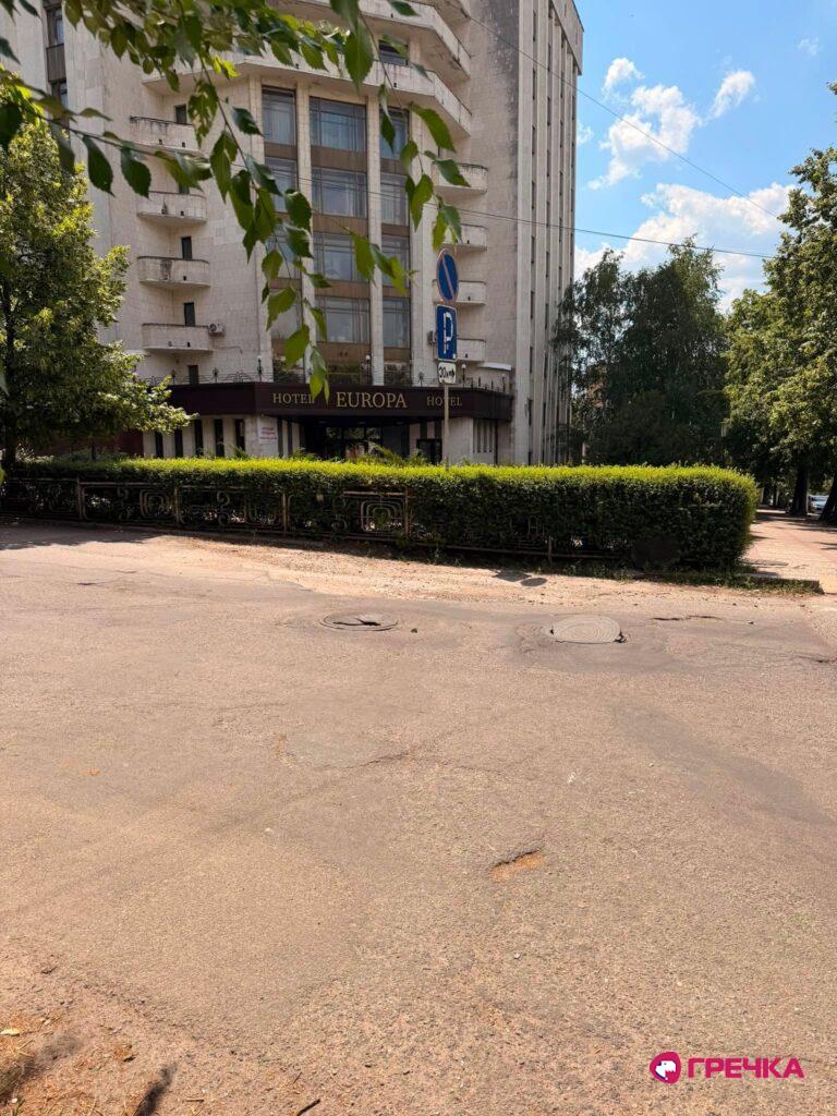 Аварійні люки на Великій Перспективній